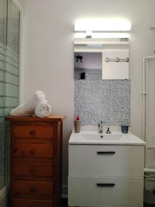 Le Petit Charrier Apartman Aix-en-Provence Kültér fotó
