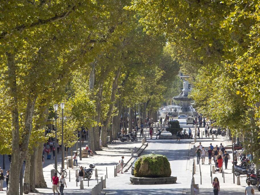 Le Petit Charrier Apartman Aix-en-Provence Kültér fotó