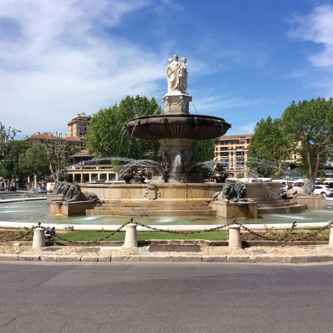 Le Petit Charrier Apartman Aix-en-Provence Kültér fotó